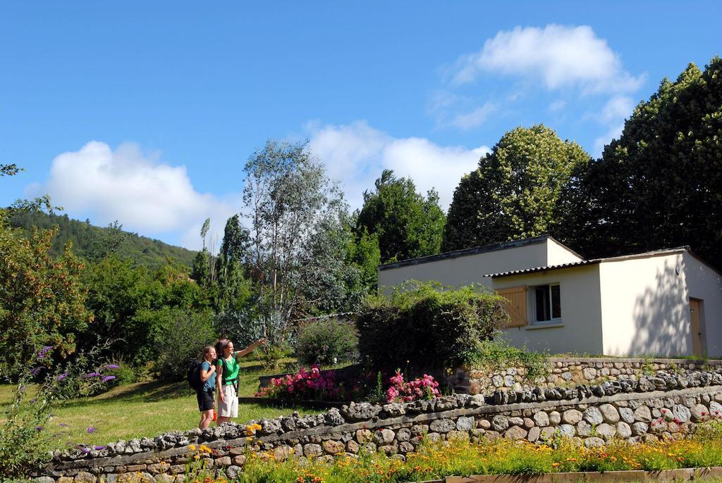 Vvf Les Cevennes Hotel Bédouès Buitenkant foto
